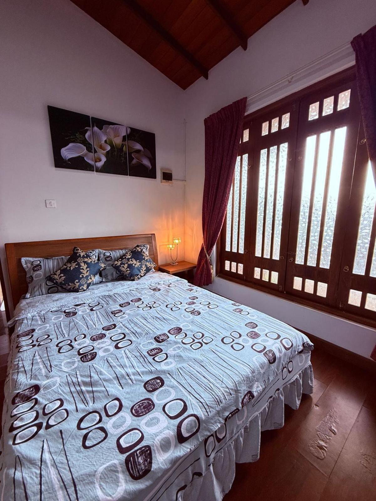 Resident View Homestay Kandy Bagian luar foto